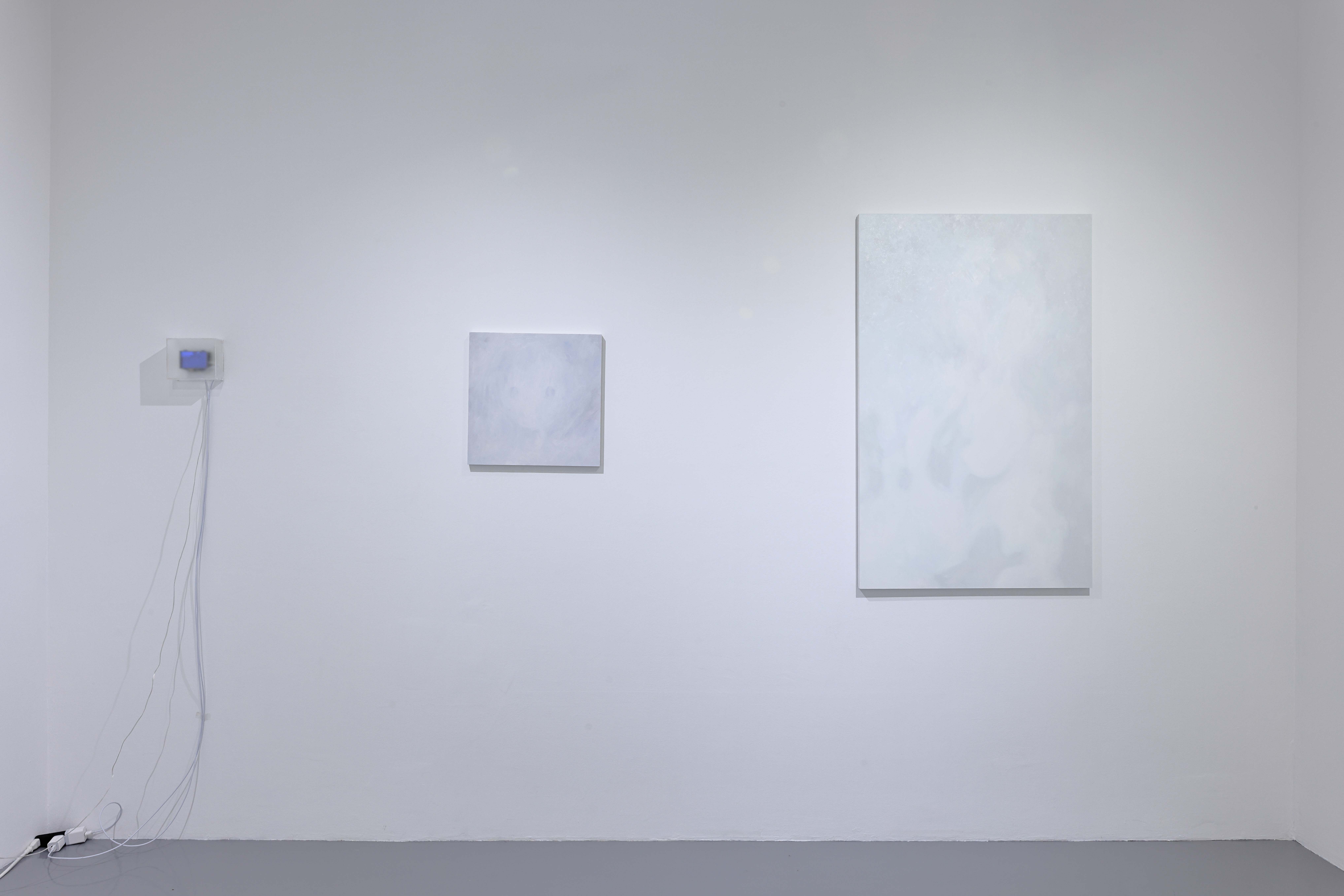 snow contemporary